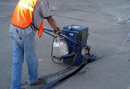 Rockford Parking Lot Sealcoating and Crack Filling Contractor